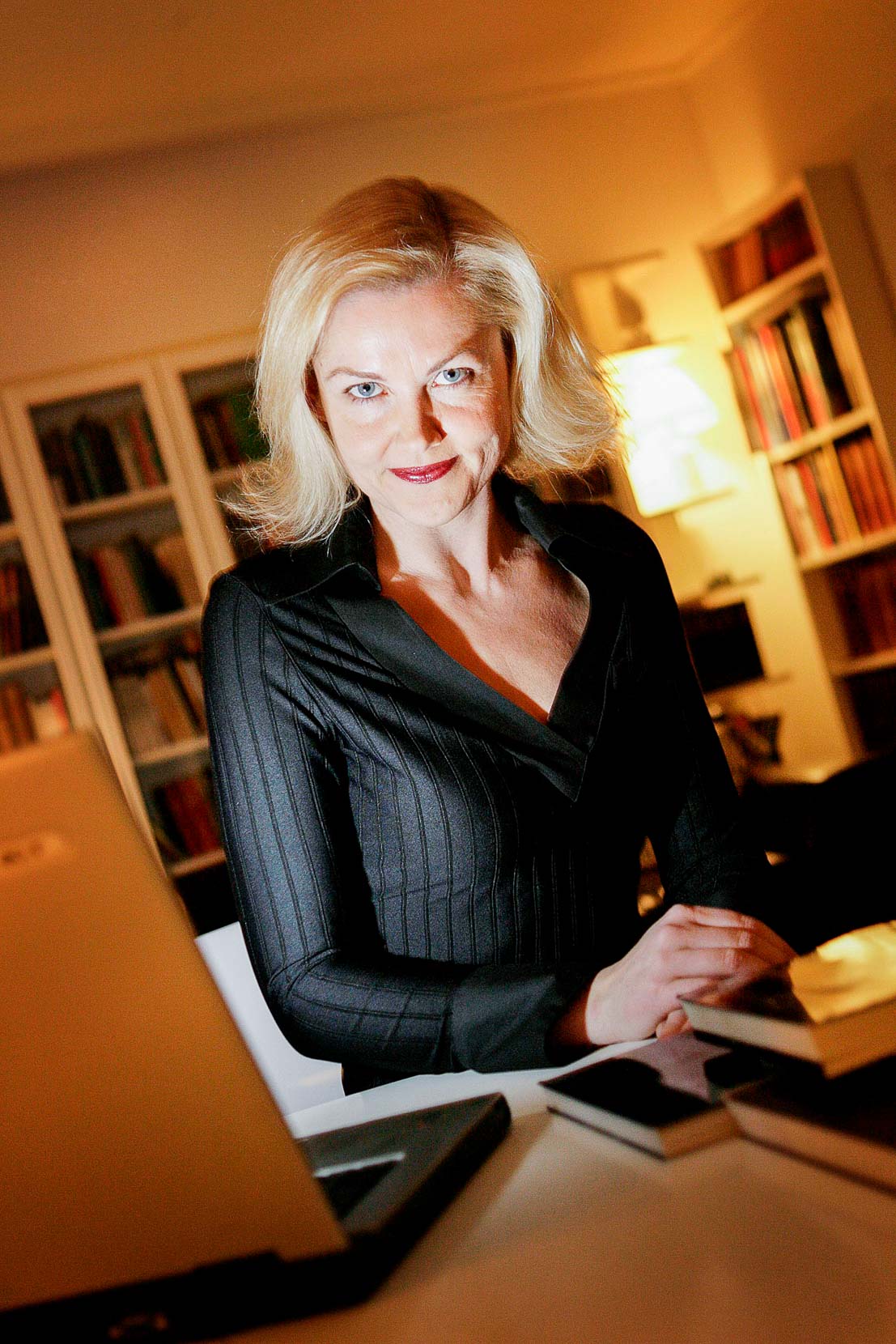 Anne-Marie Vedsø Olesen, forfatter.